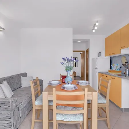 Apartmán Lucija *