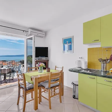 Apartment Lucija